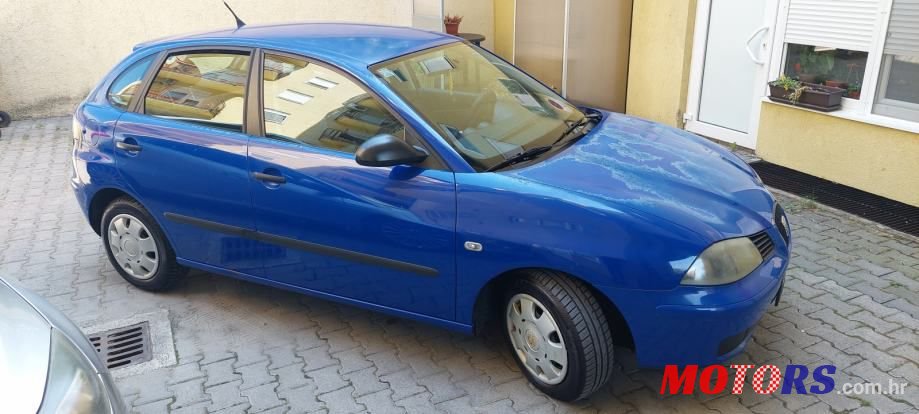 2003' SEAT Ibiza Sport 1,4 16V photo #3