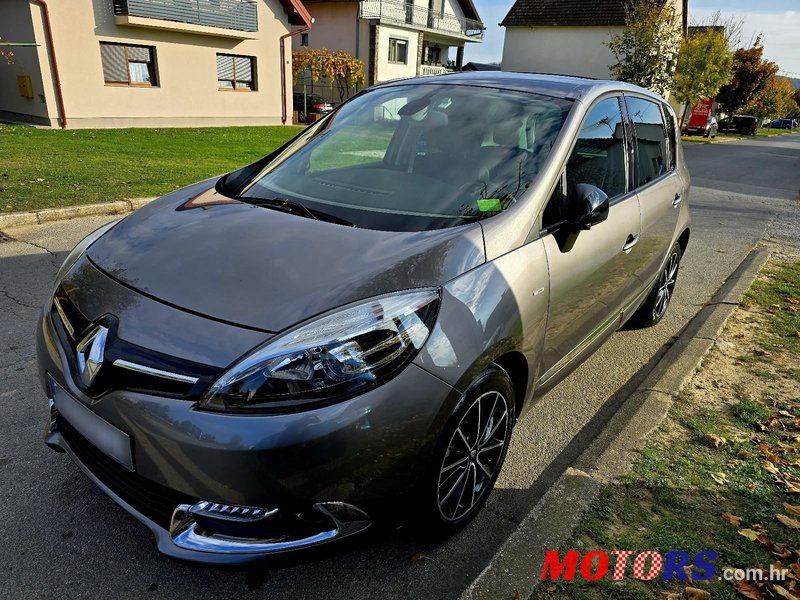 2013' Renault Scenic Dci 130 photo #3