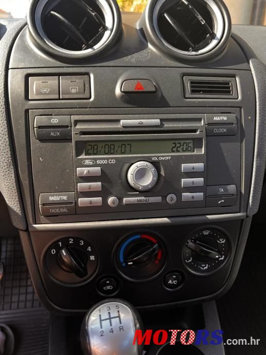 2008' Ford Fiesta 1,6 photo #4