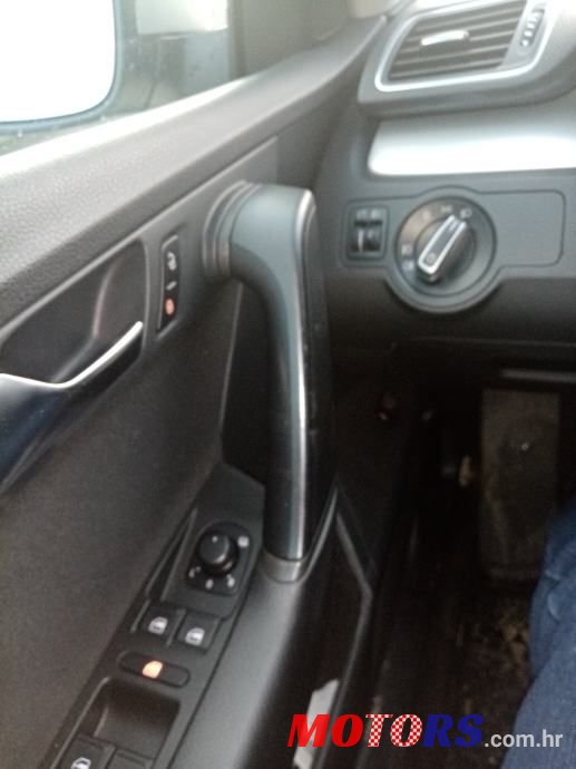 2012' Volkswagen Passat Variant photo #5