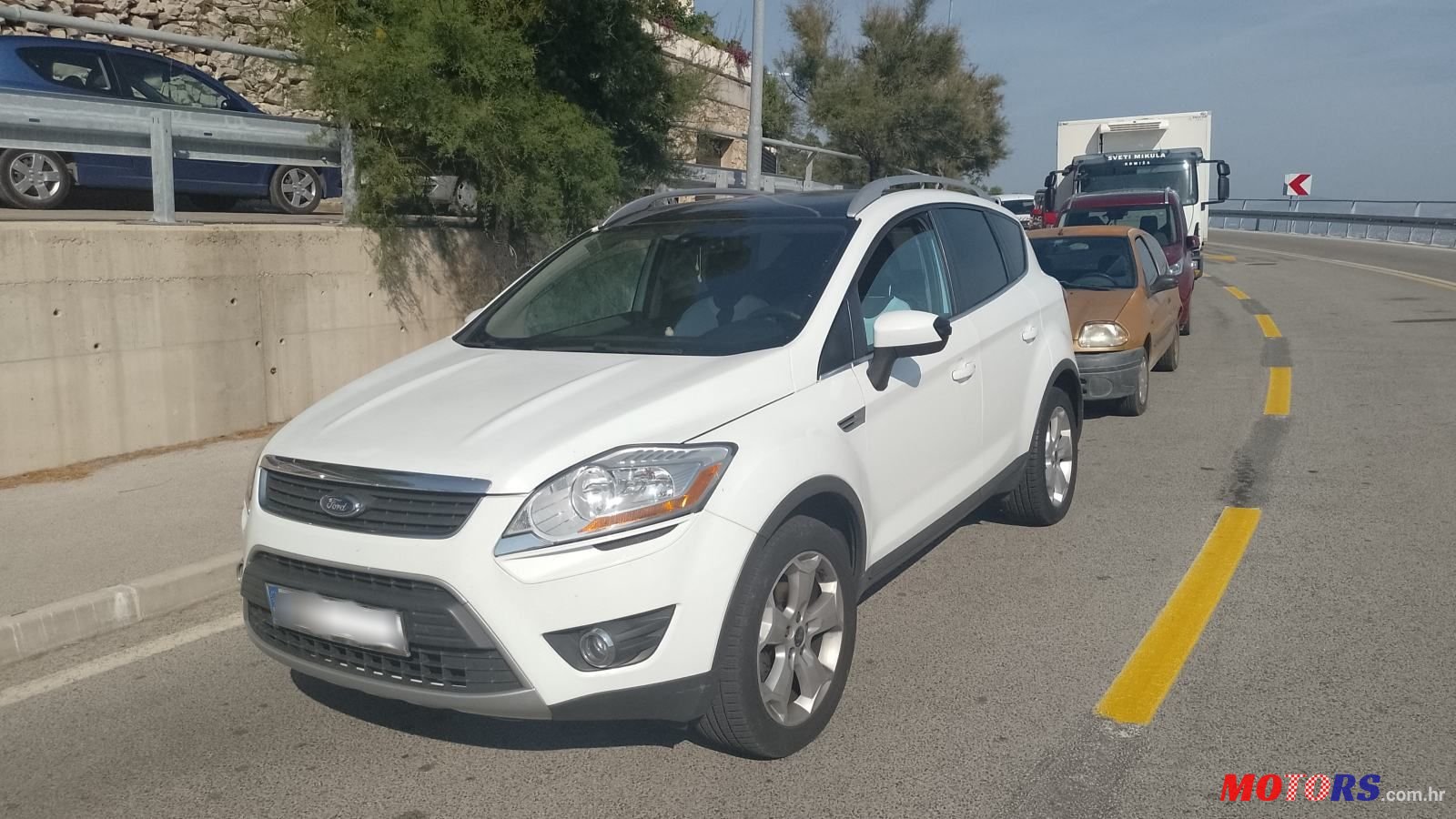 2010' Ford Kuga 2,0 photo #2