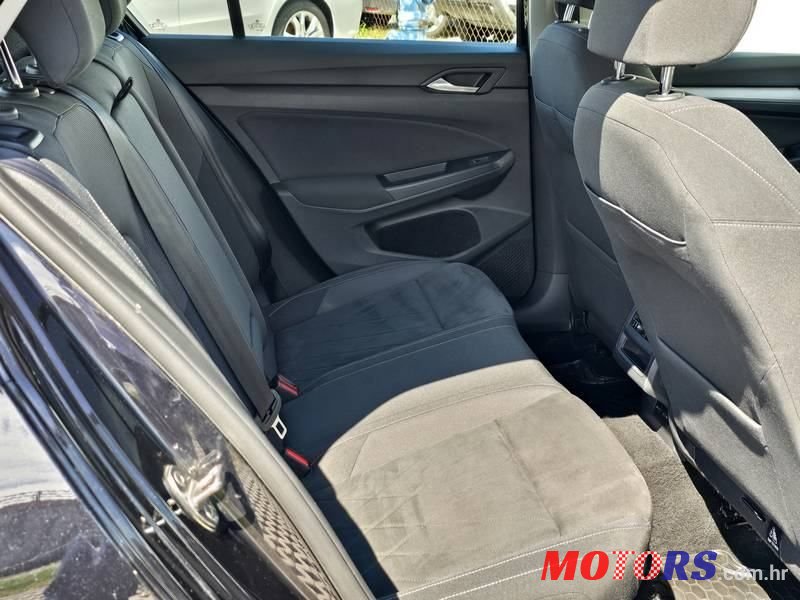 2020' Volkswagen Golf VIII 1,5 Tsi photo #6