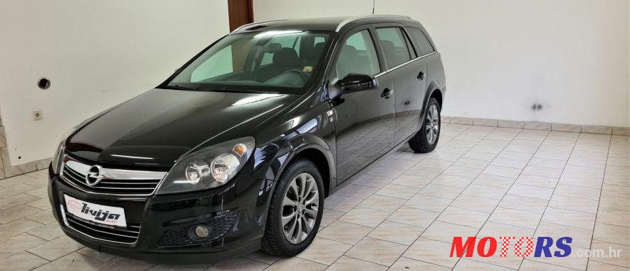 2010' Opel Astra 1,7 Cdti Eco photo #1