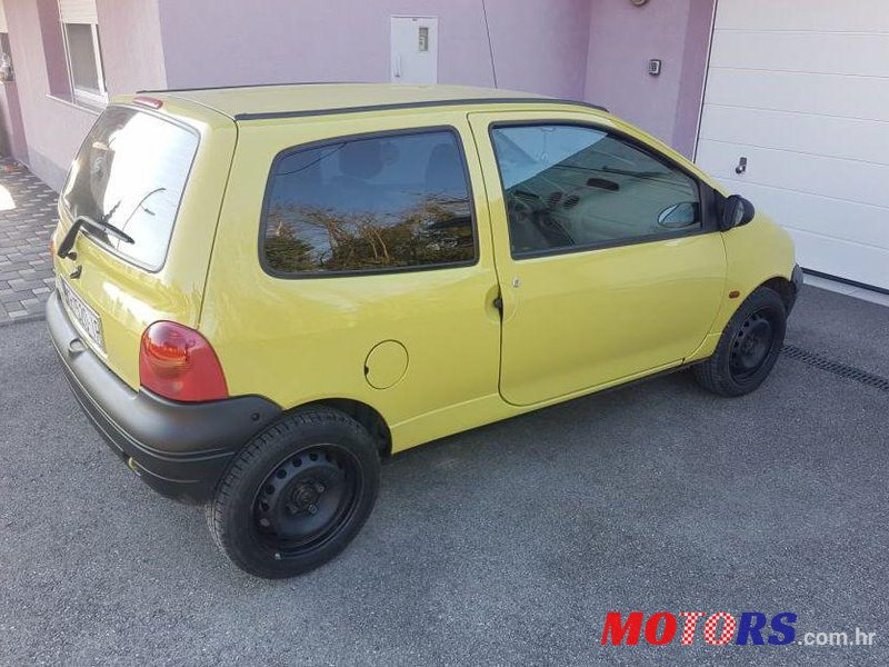 2002' Renault Twingo 1,2 photo #1