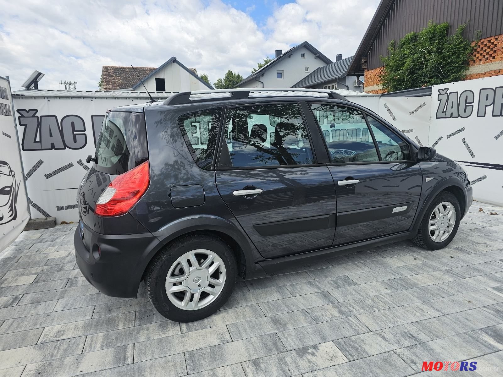 2008' Renault Scenic 1,6 16V photo #4