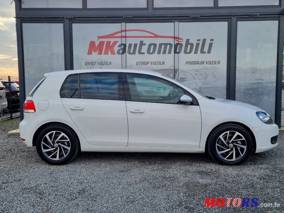 2010' Volkswagen Golf 6 photo #5