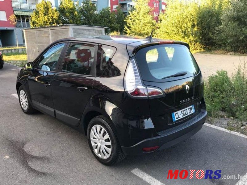 2012' Renault Scenic 1,5 Dci photo #1