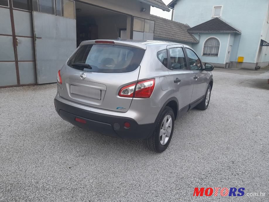 2011' Nissan Qashqai photo #5