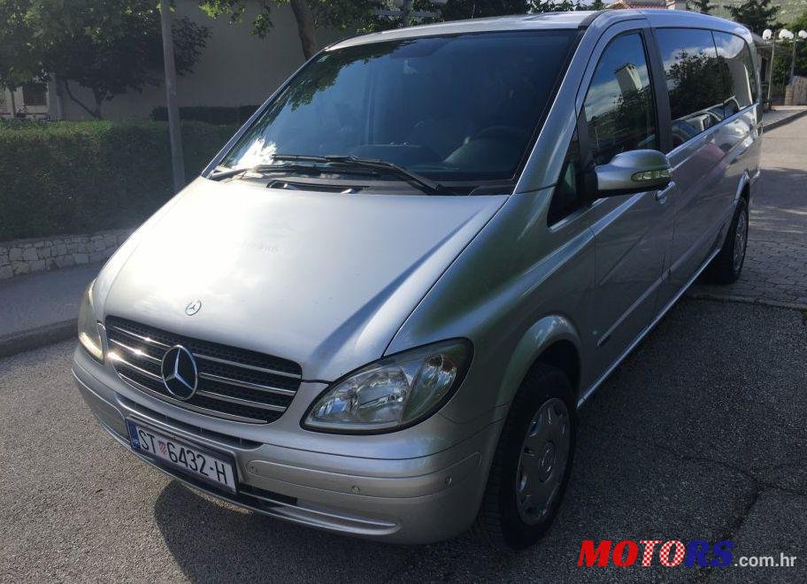 2007' Mercedes-Benz Viano photo #2