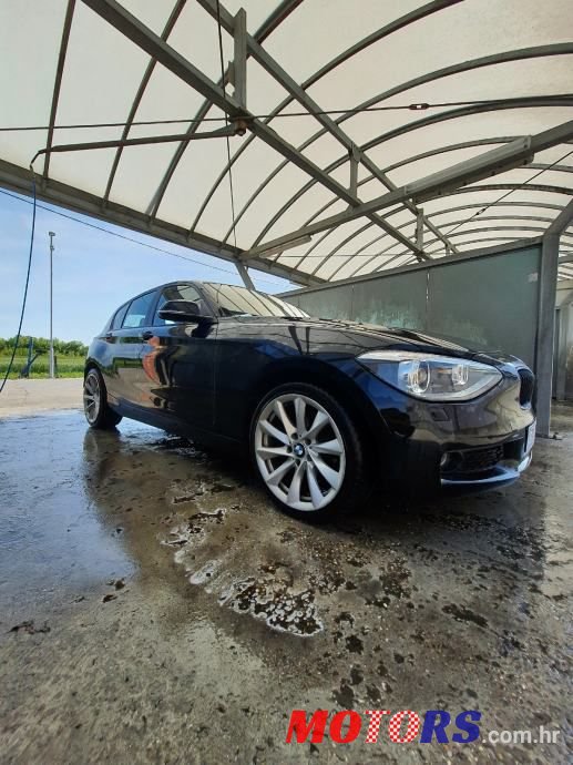 2014' BMW Serija 1 116D photo #4