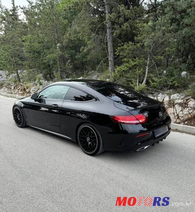 2016' Mercedes-Benz C-Klasa Coupe 220 D photo #4