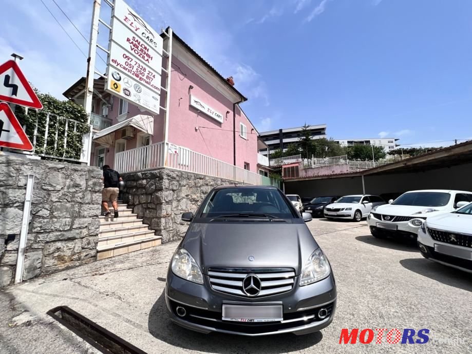 2010' Mercedes-Benz A-Klasa 160 photo #5