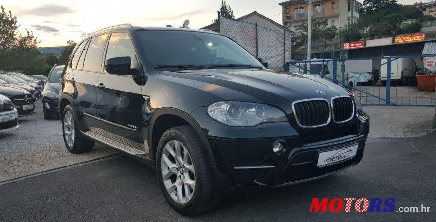 2010' BMW X5 Xdrive30D photo #1