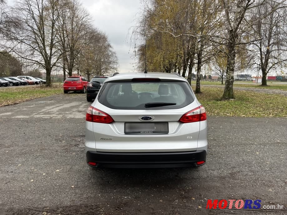 2014' Ford Focus Karavan photo #4