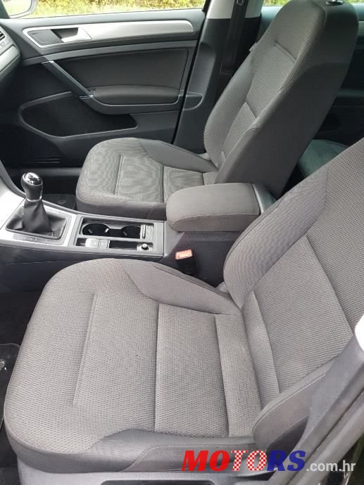 2014' Volkswagen Golf 7 Variant photo #5