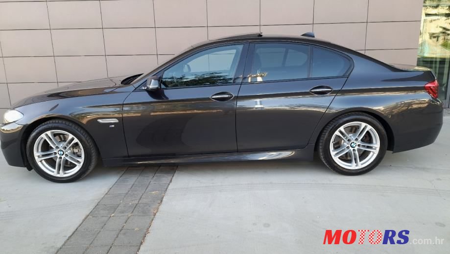 2014' BMW Serija 5 520D photo #5