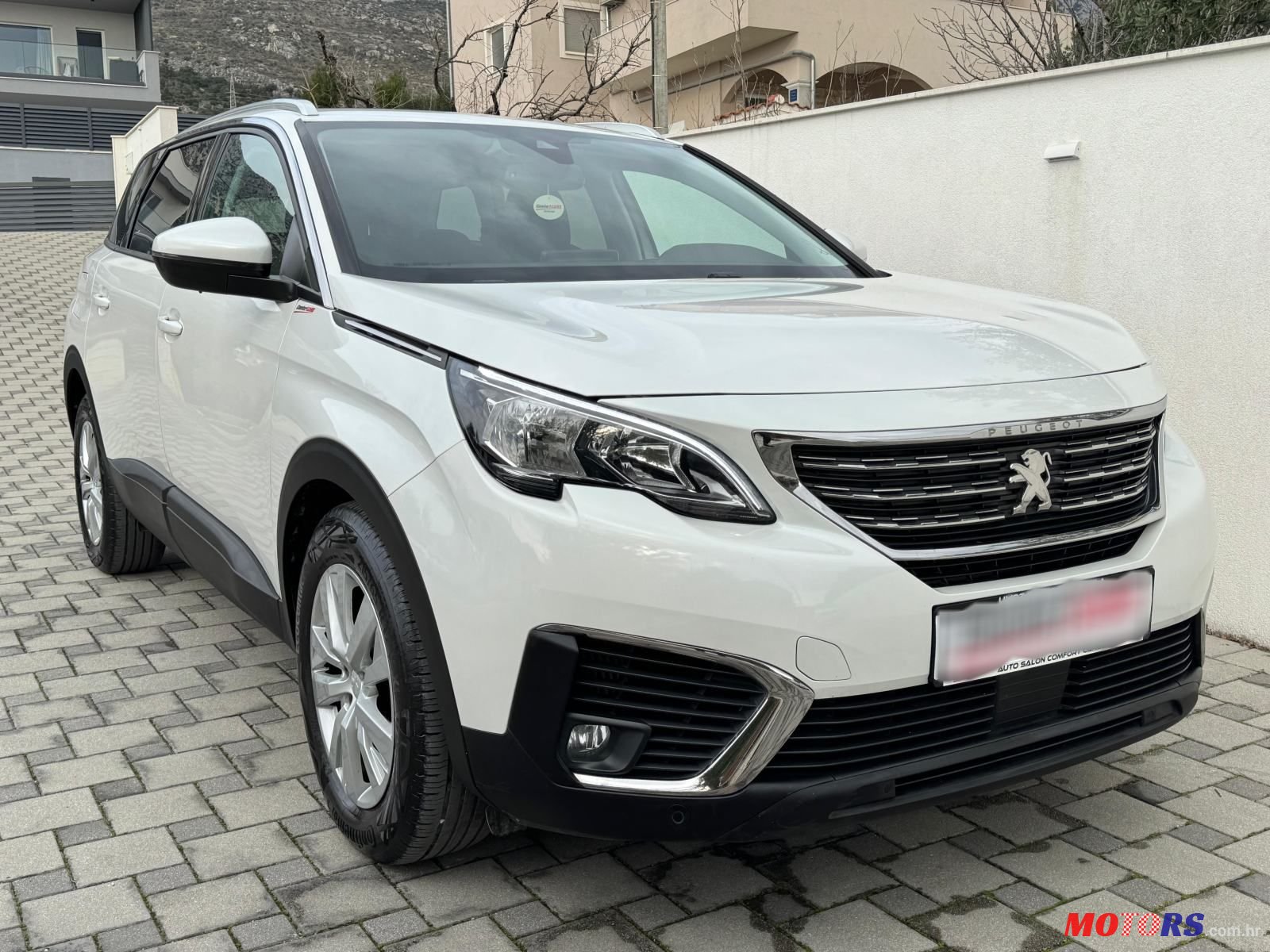 2019' Peugeot 5008 1,5 Bluehdi photo #1