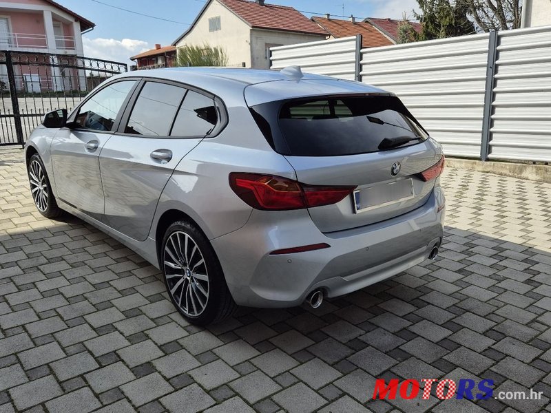 2019' BMW Serija 1 118D photo #3