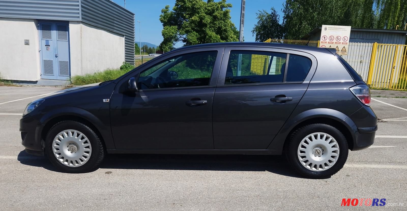 2010' Opel Astra 1,4 photo #2