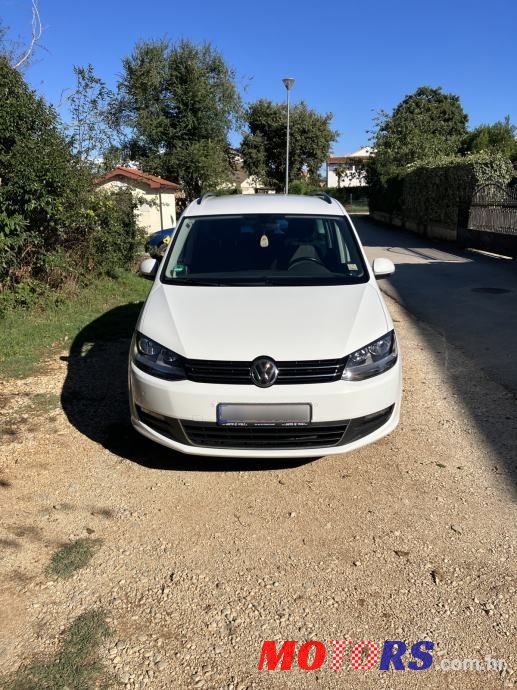 2016' Volkswagen Sharan 2,0 Tdi Bmt photo #1