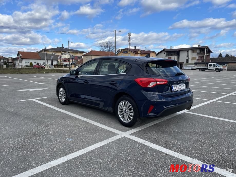 2020' Ford Focus 1,0 photo #5
