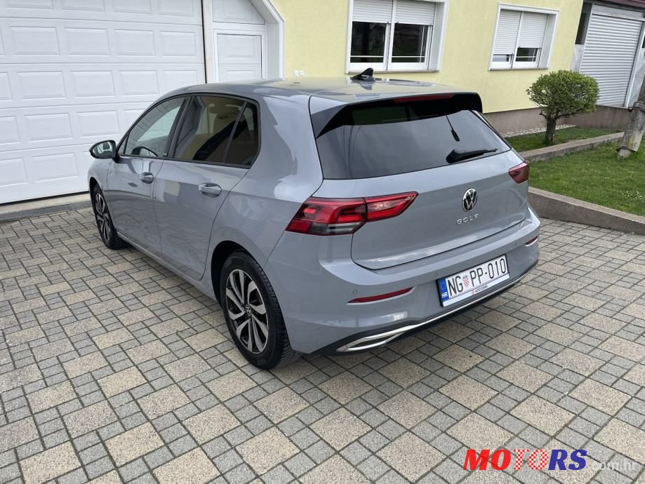 2022' Volkswagen Golf 8 2,0 Tdi photo #4