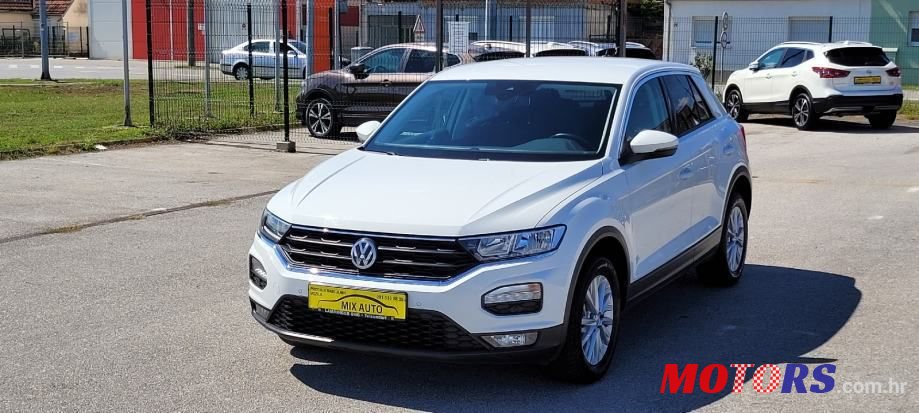 2018' Volkswagen T-Roc 2,0 Tdi photo #1