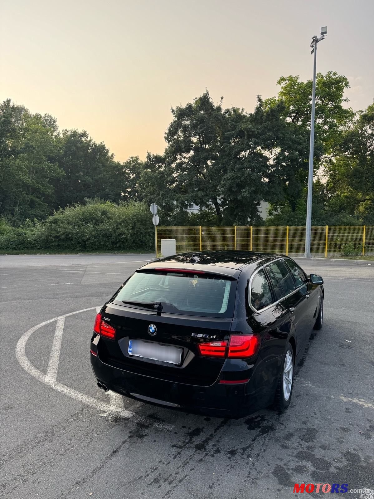 2013' BMW Serija 5 Touring 525Xd photo #6