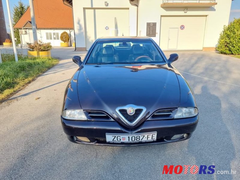 2002' Alfa Romeo 166 2,4 Jtd photo #1