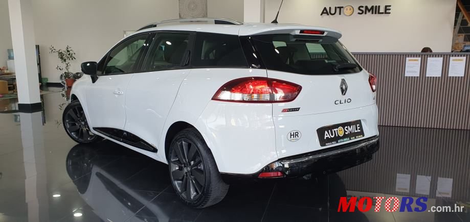 2014' Renault Clio photo #4