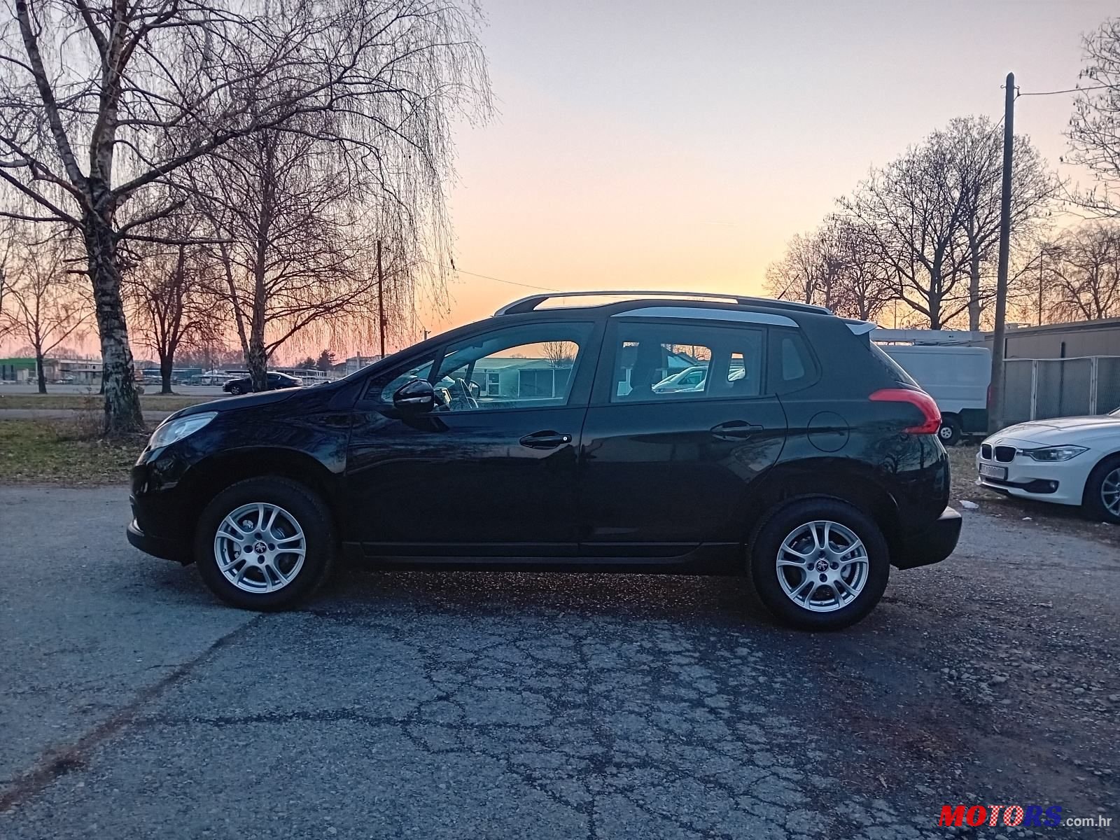 2015' Peugeot 2008 1,6 E-Hdi photo #4