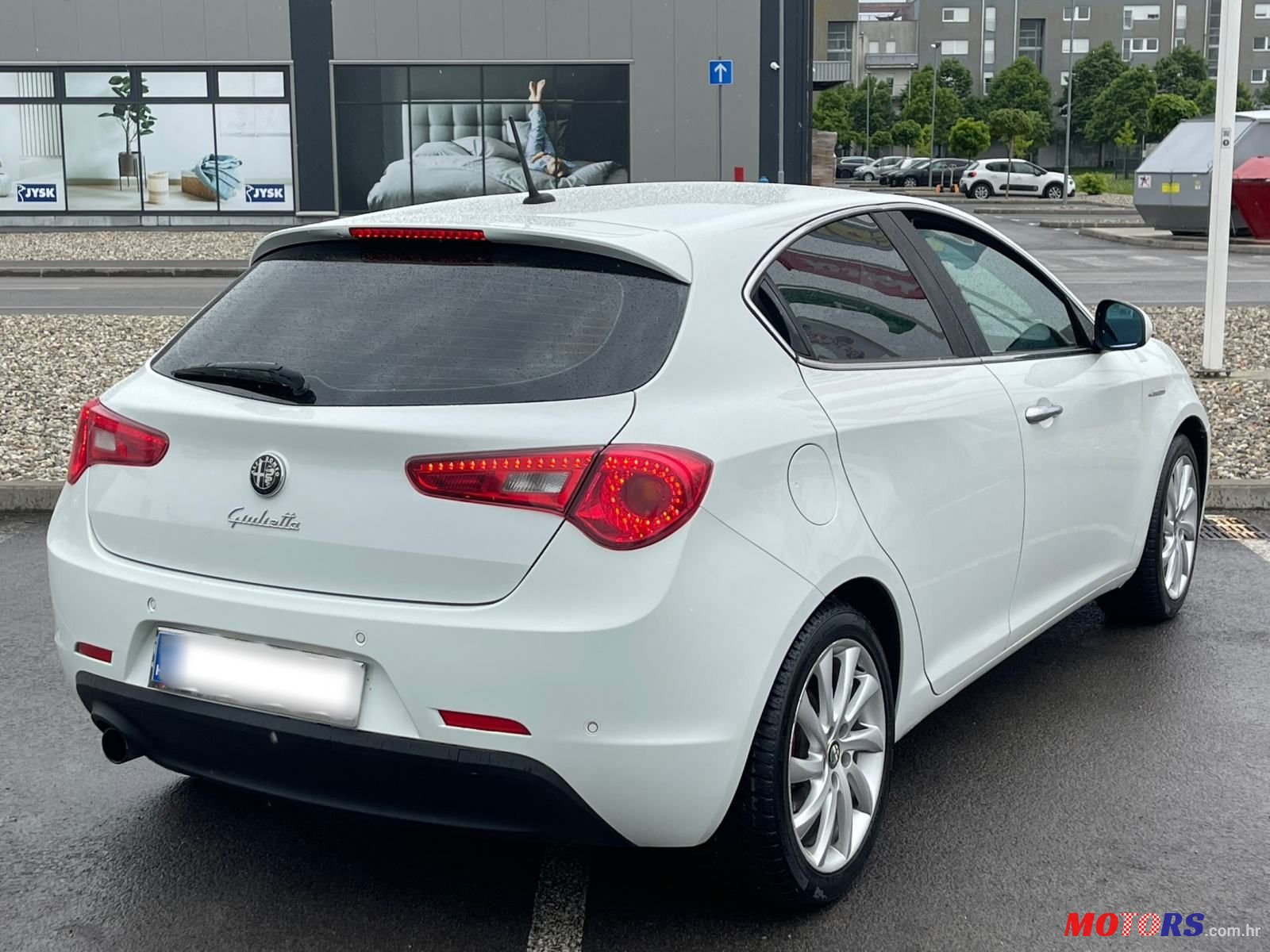 2010' Alfa Romeo Giulietta 1,6 Jtd photo #5