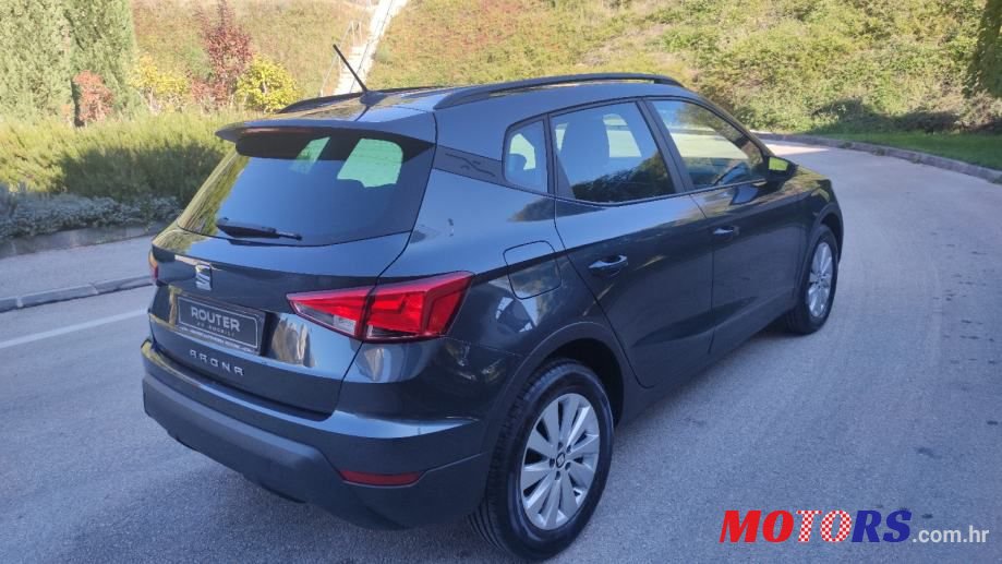 2021' SEAT Arona photo #4