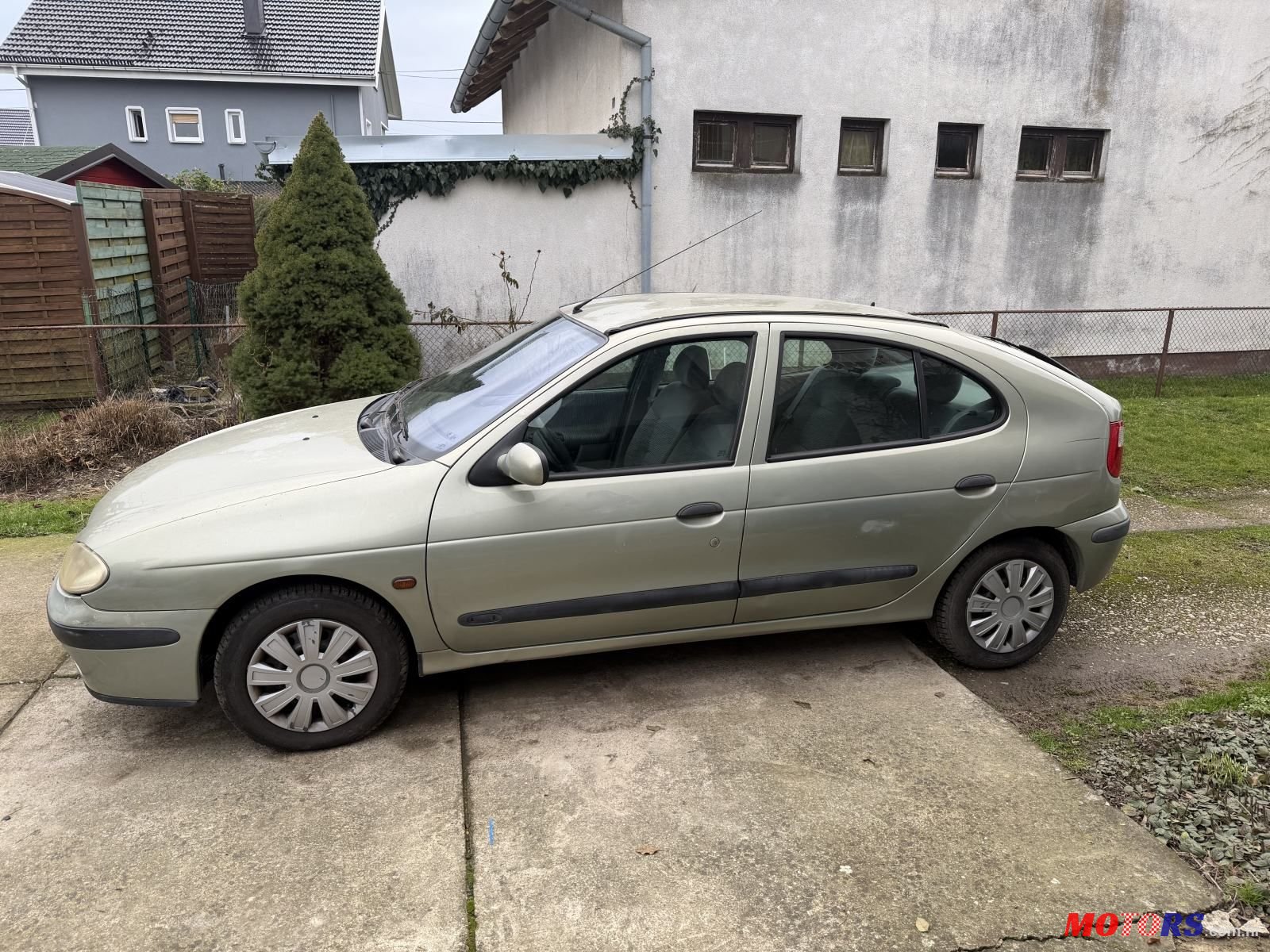 2001' Renault Megane 1,4 16V photo #3