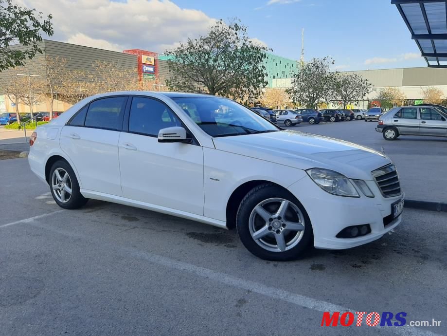2010' Mercedes-Benz E-Klasa 200 Cdi photo #3