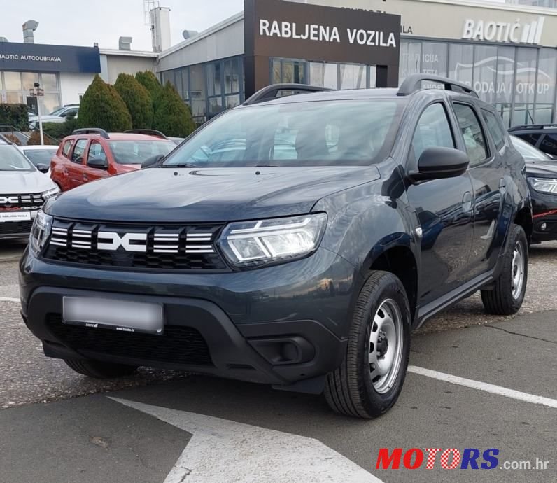 2023' Dacia Duster photo #2
