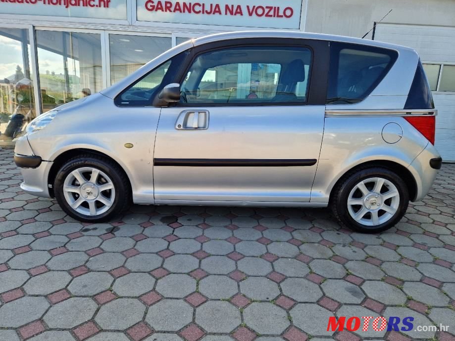 2006' Peugeot 1007 1,4 Hdi photo #5