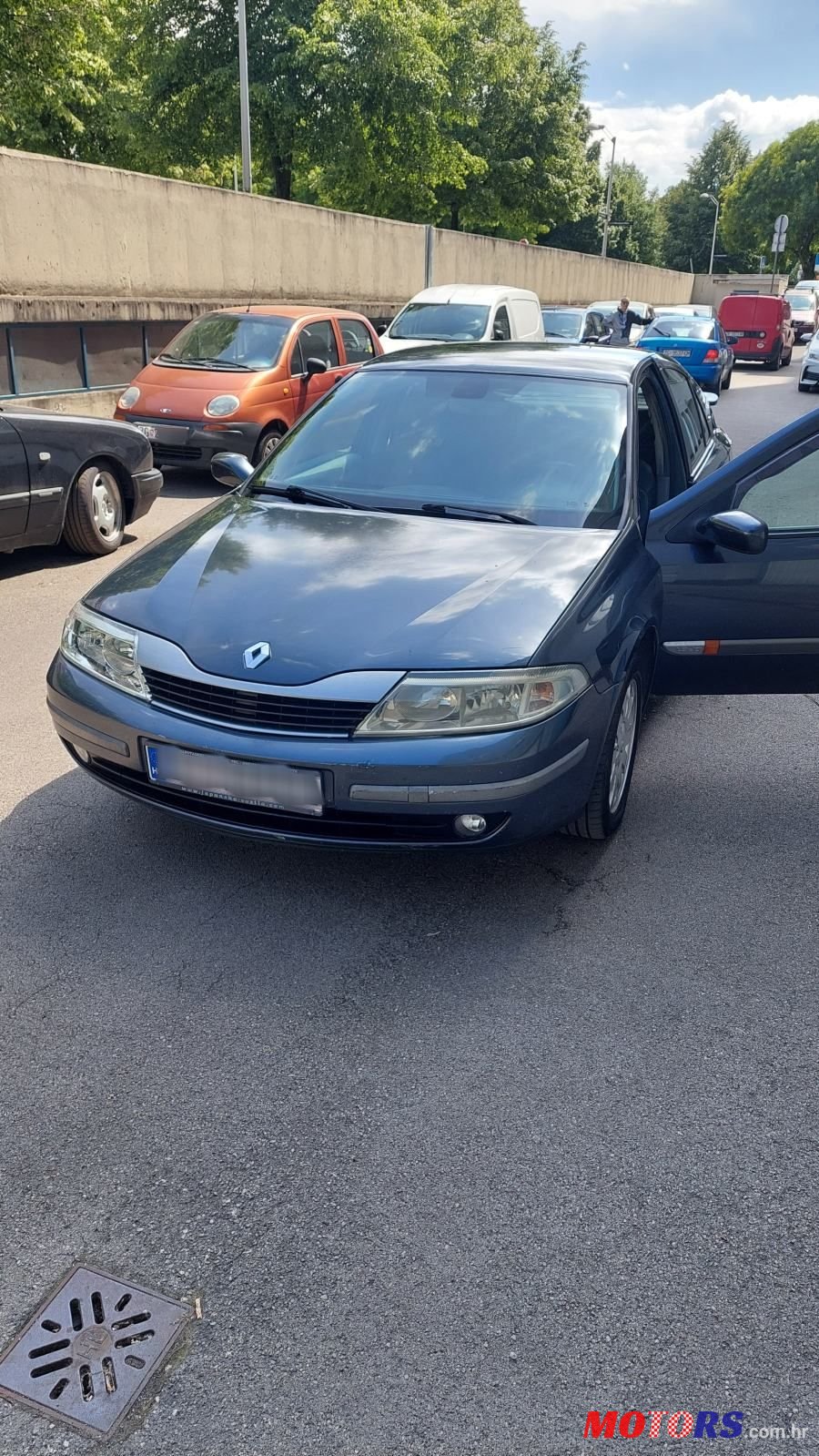 2003' Renault Laguna 1,9 Dci photo #1