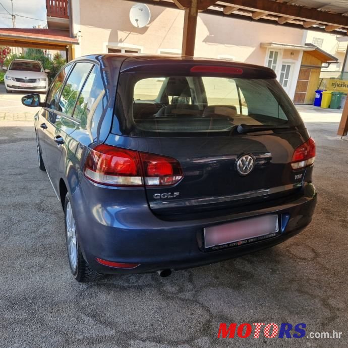 2011' Volkswagen Golf VI 1,6 Tdi photo #6