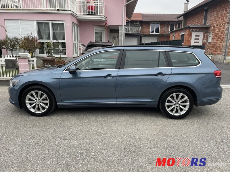 2016' Volkswagen Passat Variant photo #4