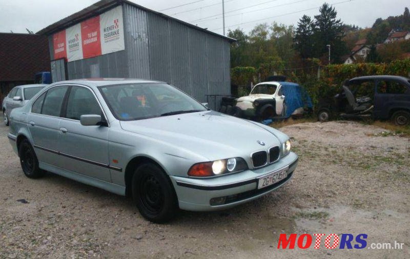 1997' BMW 5 Series 525tds photo #1