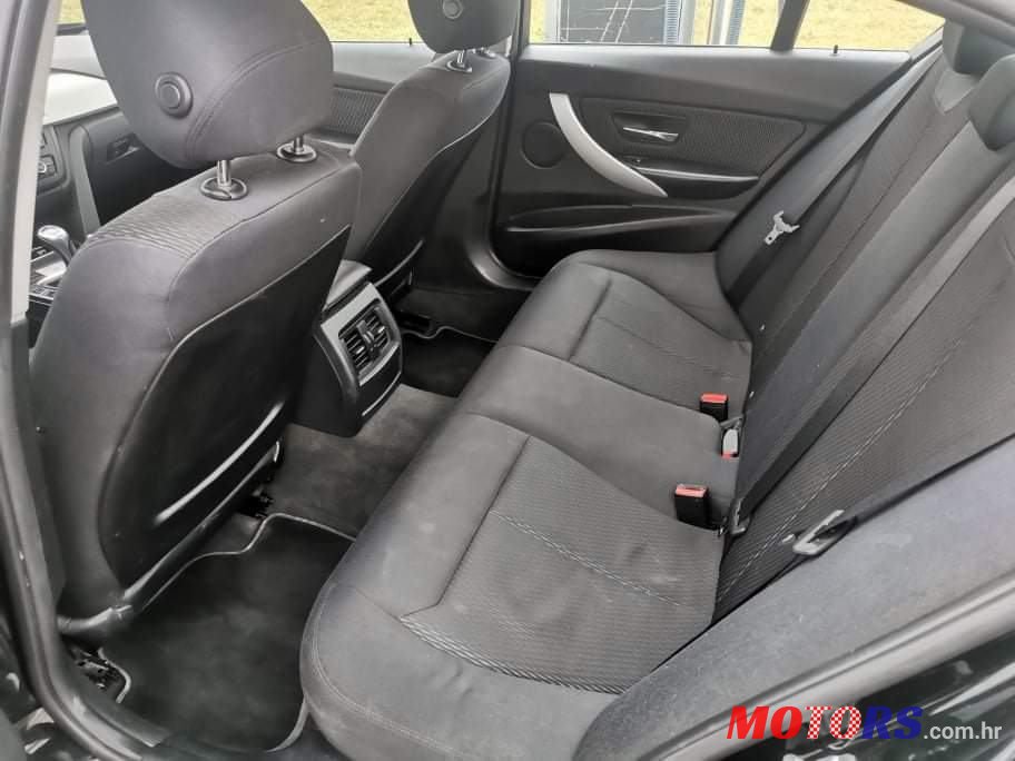 2012' BMW Serija 3 320Xd photo #3