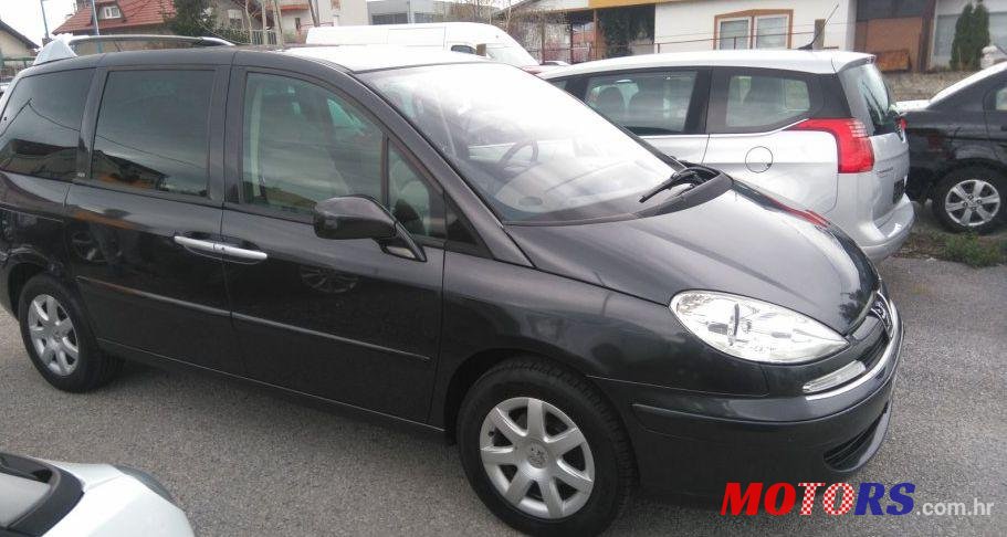 2006' Peugeot 807 St 2,0 Hdi photo #1