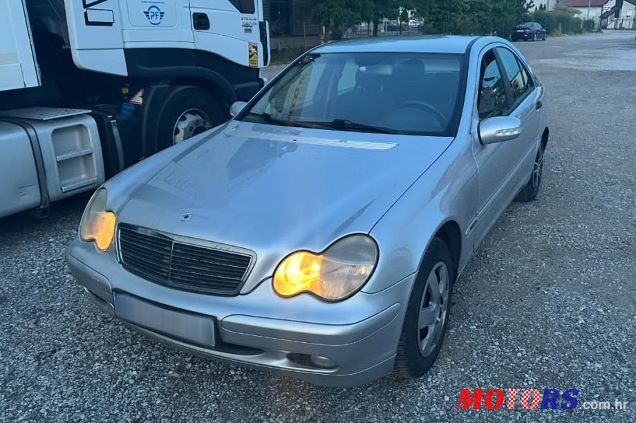 2002' Mercedes-Benz C-Klasa 200 Classic photo #1