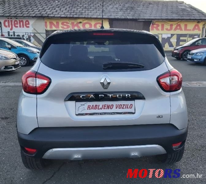 2016' Renault Captur Dci photo #5