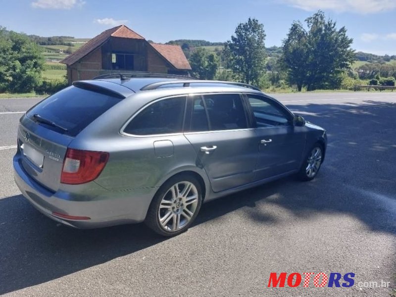 2013' Skoda Superb 1,6 Tdi photo #3