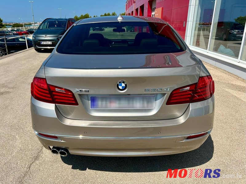 2016' BMW Serija 5 530D photo #4