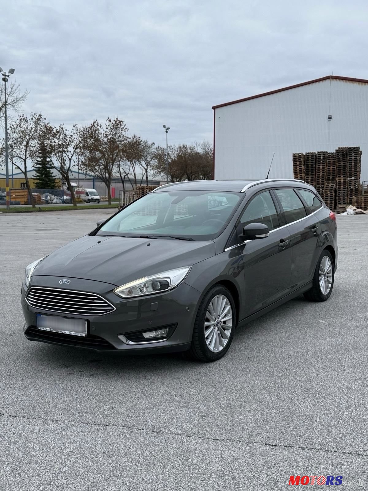 2015' Ford Focus Karavan photo #1