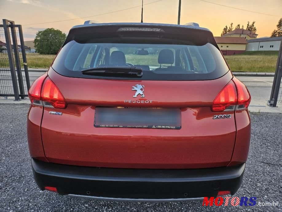 2016' Peugeot 2008 1,6 photo #6