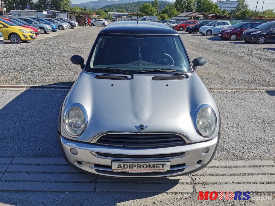 2005' MINI One 1.6 I photo #3